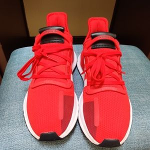 Red Adidas Upath Run 9.5